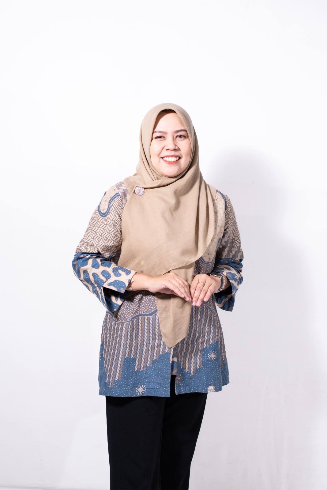 Vany Terisia, S.Kom., M.Kom.